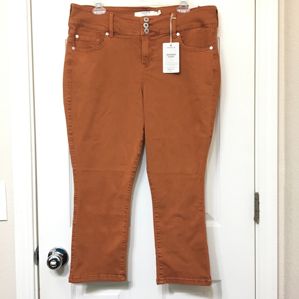 Torrid | Jegging Crop 16 Brown